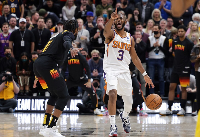 赛后体能课后,巴塞罗那官宣签约备战全明星赛,态度坚定,官宣口径保持一致 赛后体能课后,巴塞罗那官宣签约备战全明星赛,态度坚定,官宣口径保持一致